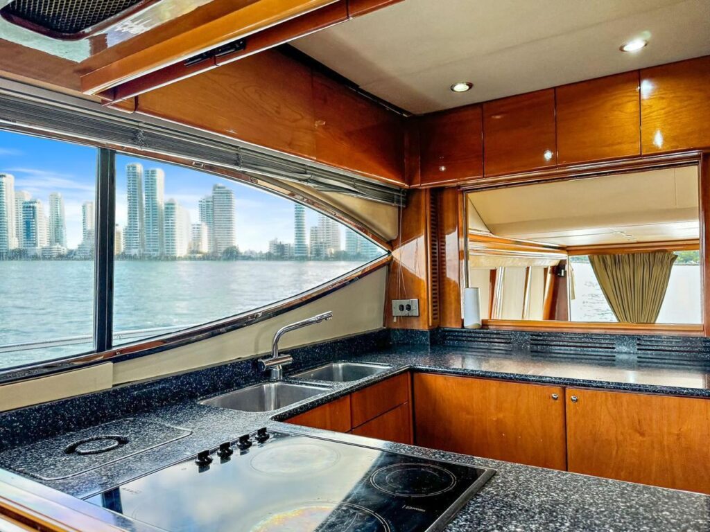 70 FT’ Viking Yacht