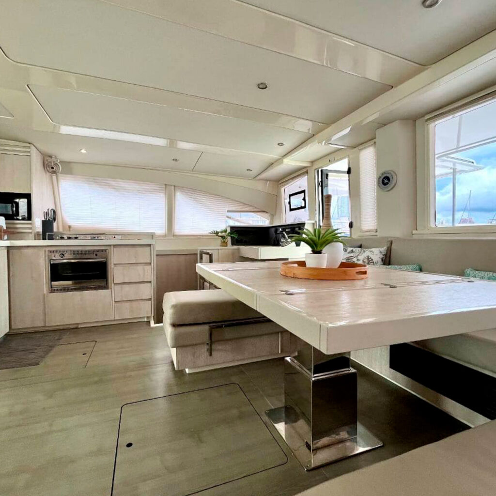 52 FT’ Catamaran Yacht