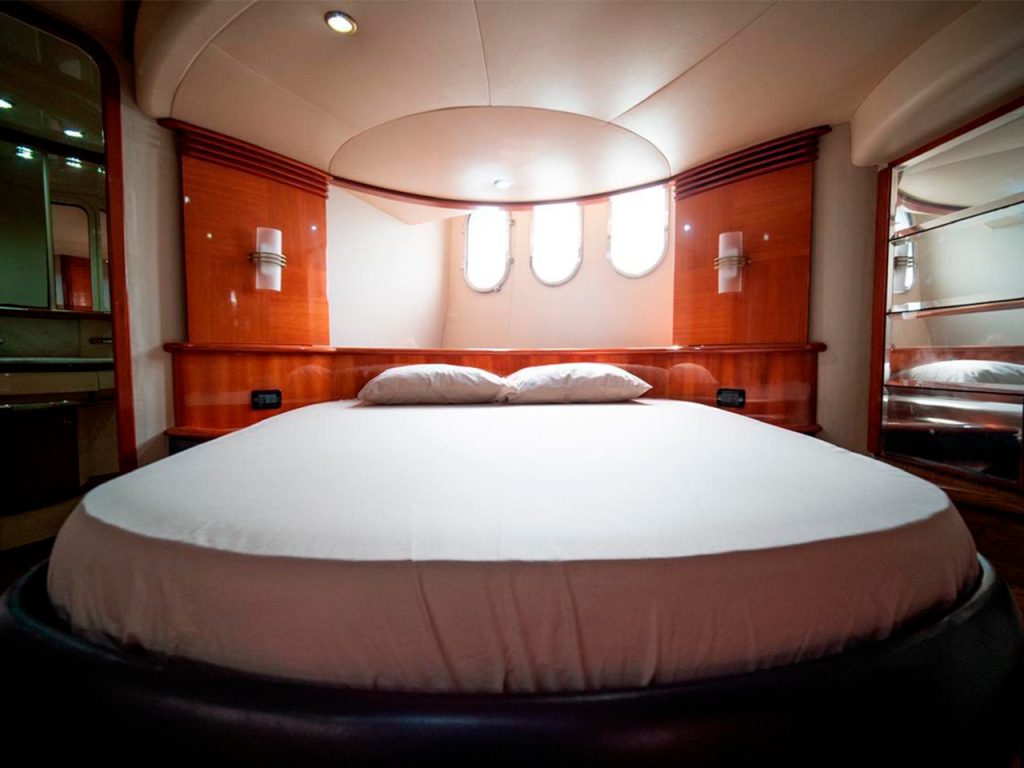 62 FT’ Azimut Yatch