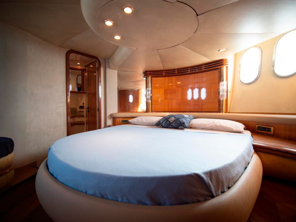 62 FT’ Azimut Yatch