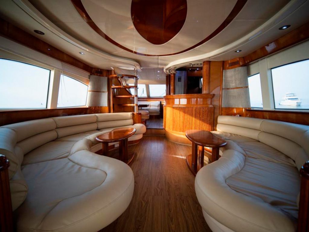 70 FT’ Azimut Yacht