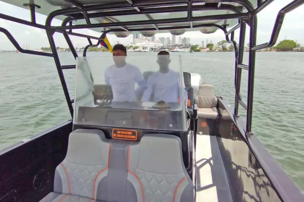 33Ft Speed Boat – Moon