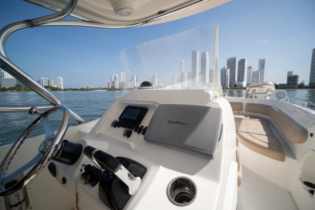 42 Ft Speed Boat – High Land