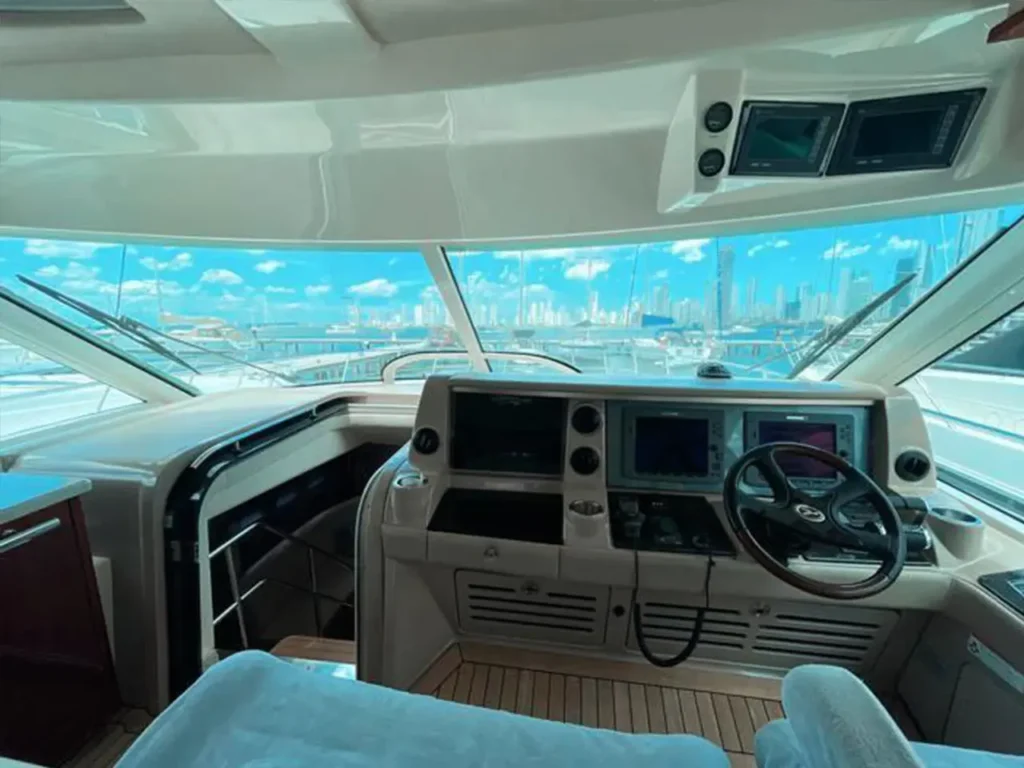 64 Ft Sea Ray – Luxury Yacht