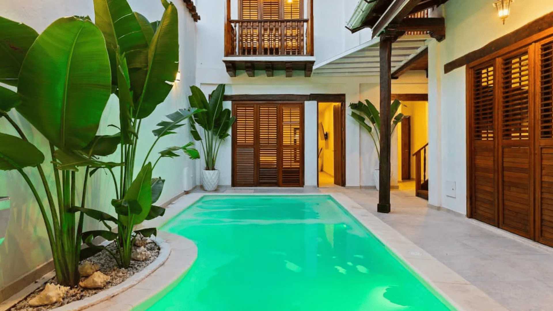 Luxury Houses