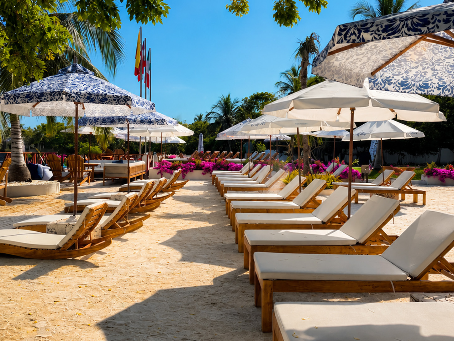 Capri Beach Club - 03